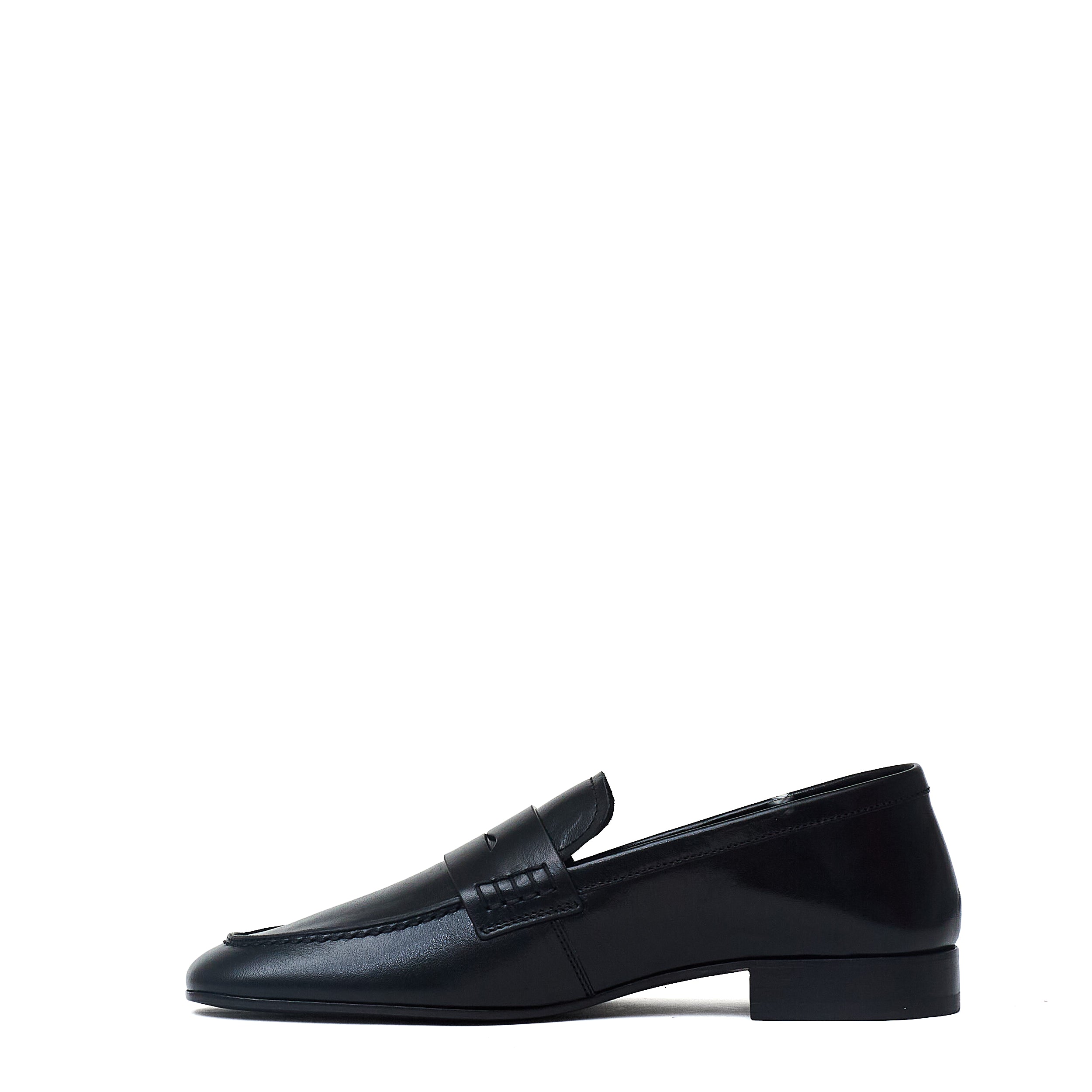 Shoes Vegtan Calf Leather With Shiny Finishing On Top