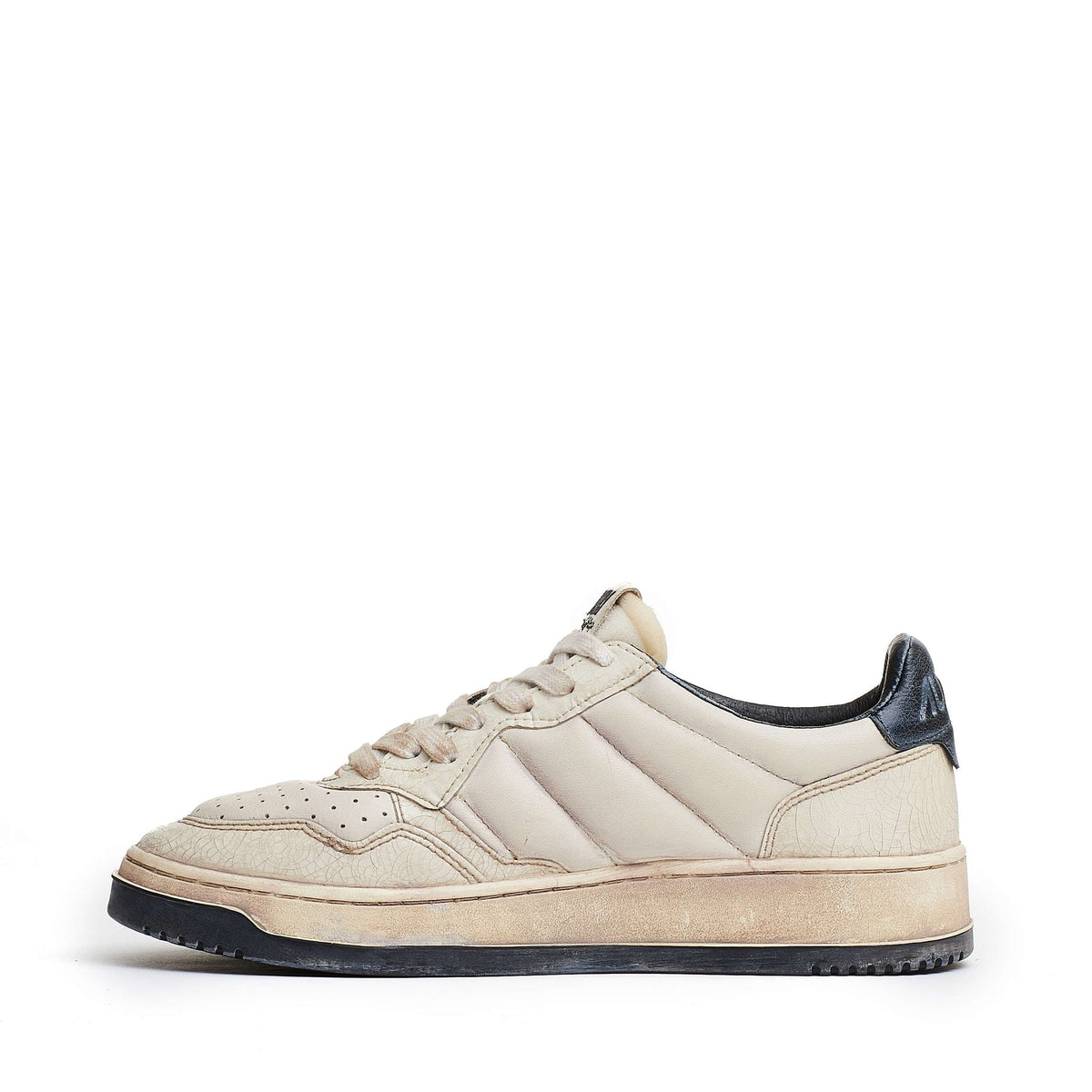 Sneakers Super Vintage Low In Pelle Di Capra Imbottita Effetto Crack