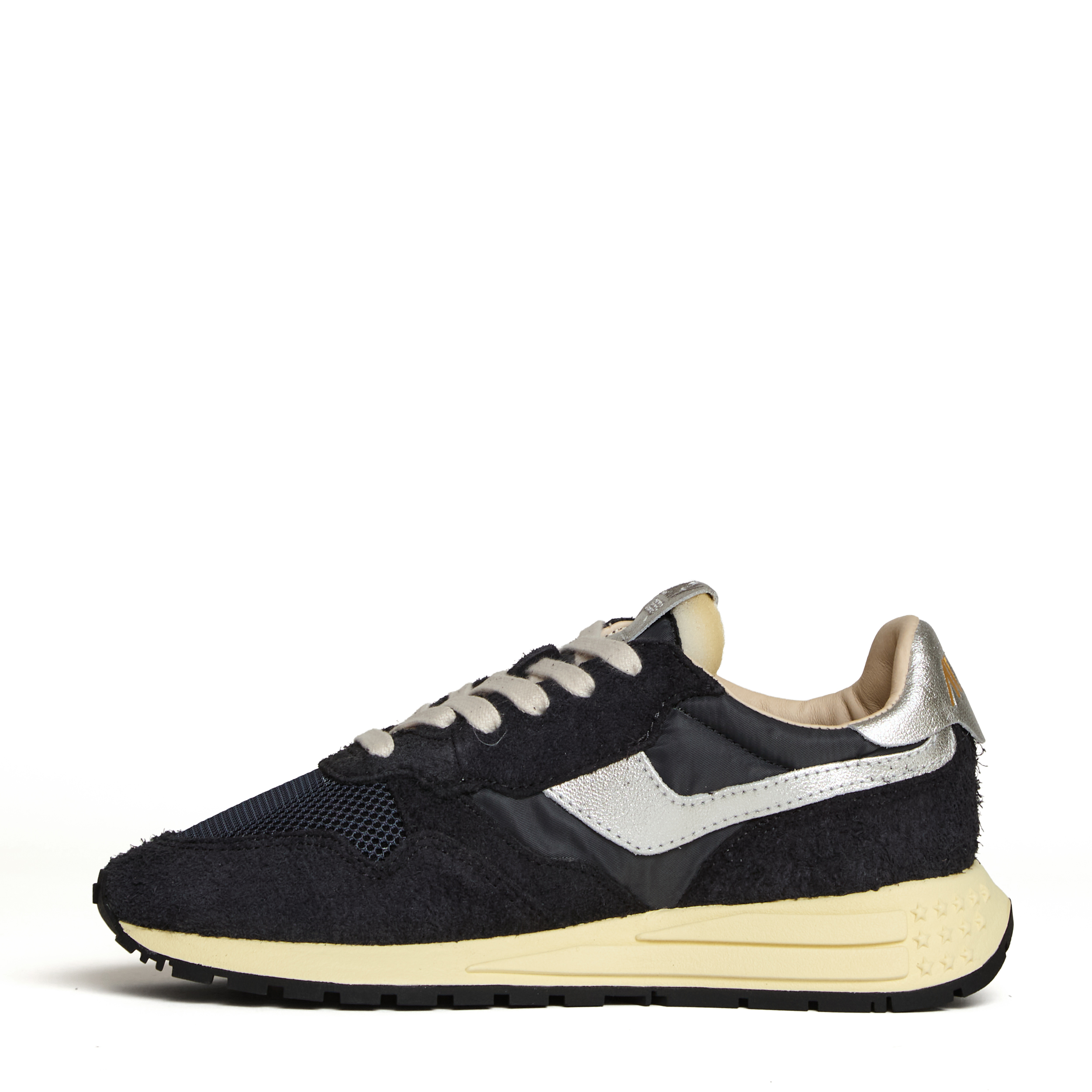 0052b7c0 c1a1 4d2e 9343 027fec659a4e Nero