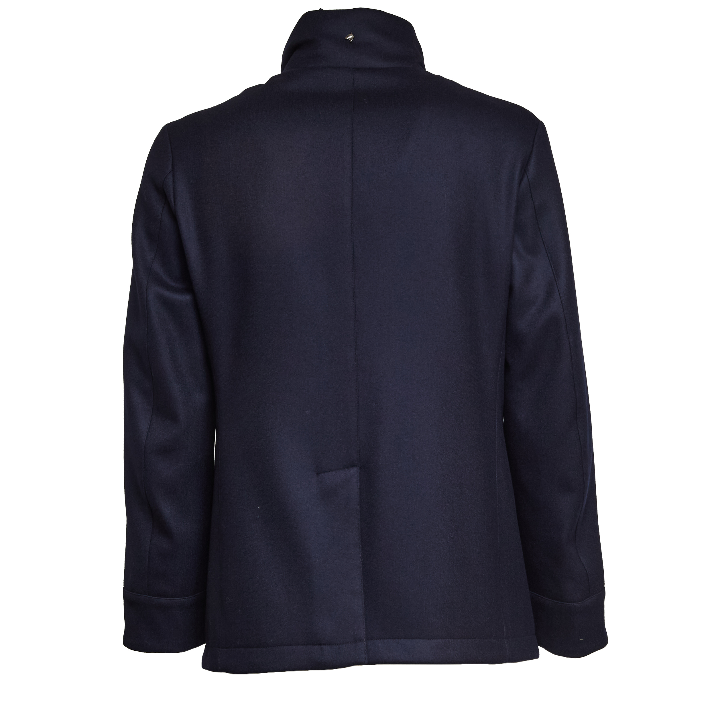 2055d8cc 77c6 4f36 9861 e8d6fd7a2a28 Blu