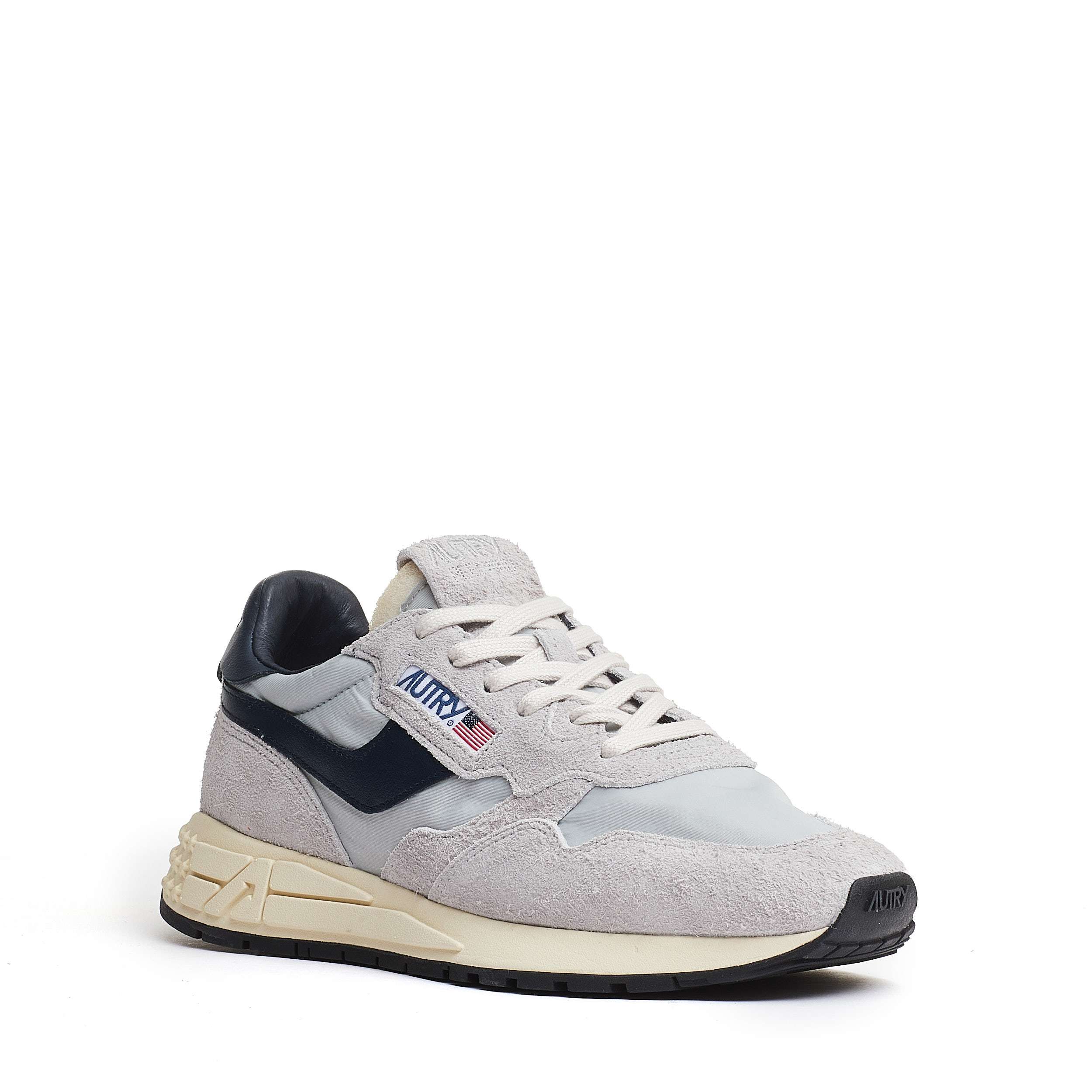 d7165218 f0bf 4a51 932f ace96c7f0124 Grigio